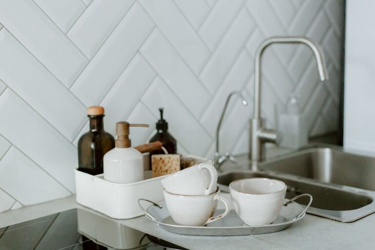 Post: How to make your kitchen counters clutter-free